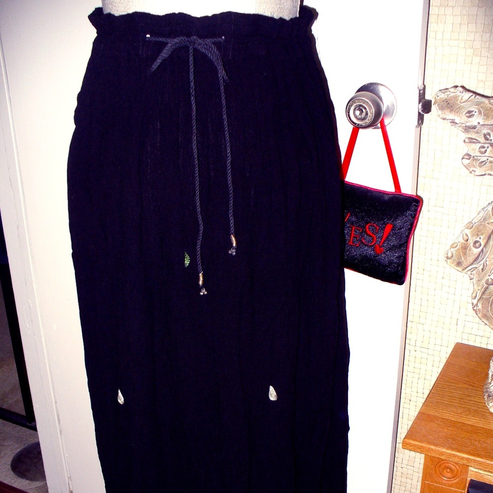 New Geeta Black Summer Skirt